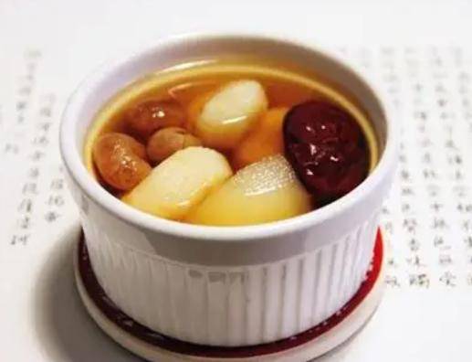 冬日甜品治愈胃?这游戏让你边玩边赚奶茶钱