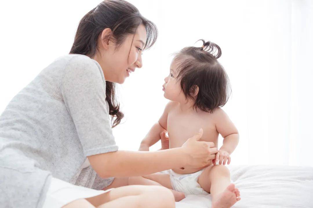 宝爸宝妈们，当心宝宝身上的“红胎记”