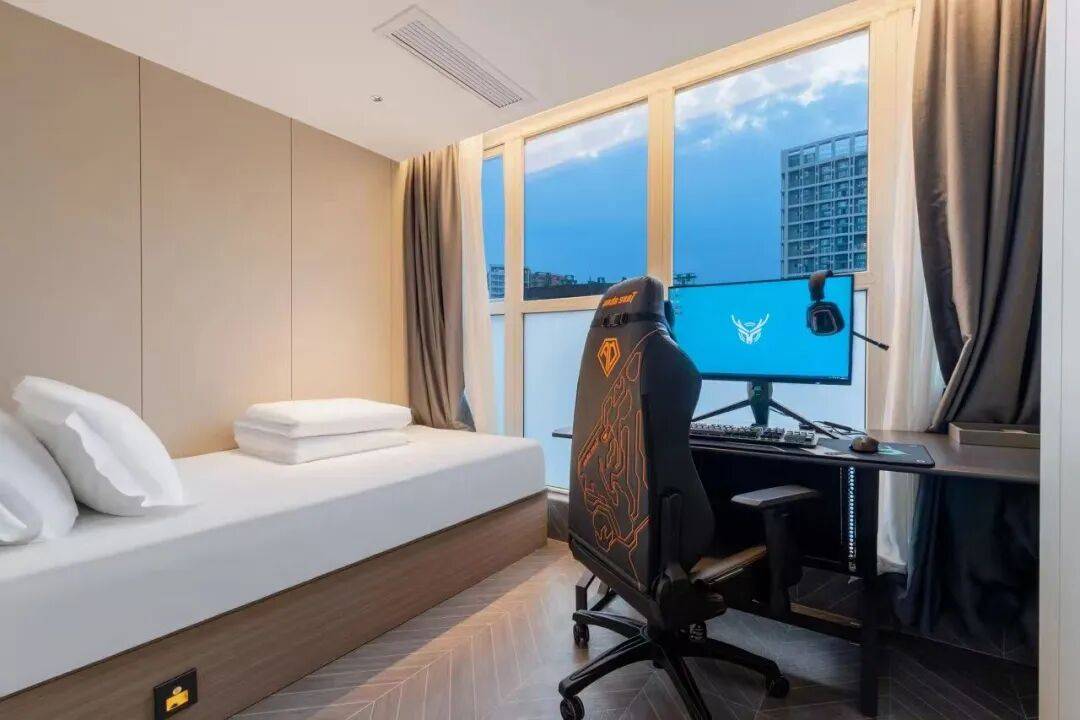 在成都开电竞酒店(diàn)，还能不能賺(zhuàn)钱？